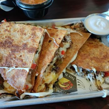 El Vagon Tacos - Flaxseed Keto Quesadilla with Alambre - Tacos Near Me - Las Cruces, New Mexico El Vagon Tacos - Flaxseed Keto Quesadilla with Alambre - Tacos Near Me - Las Cruces, New Mexico