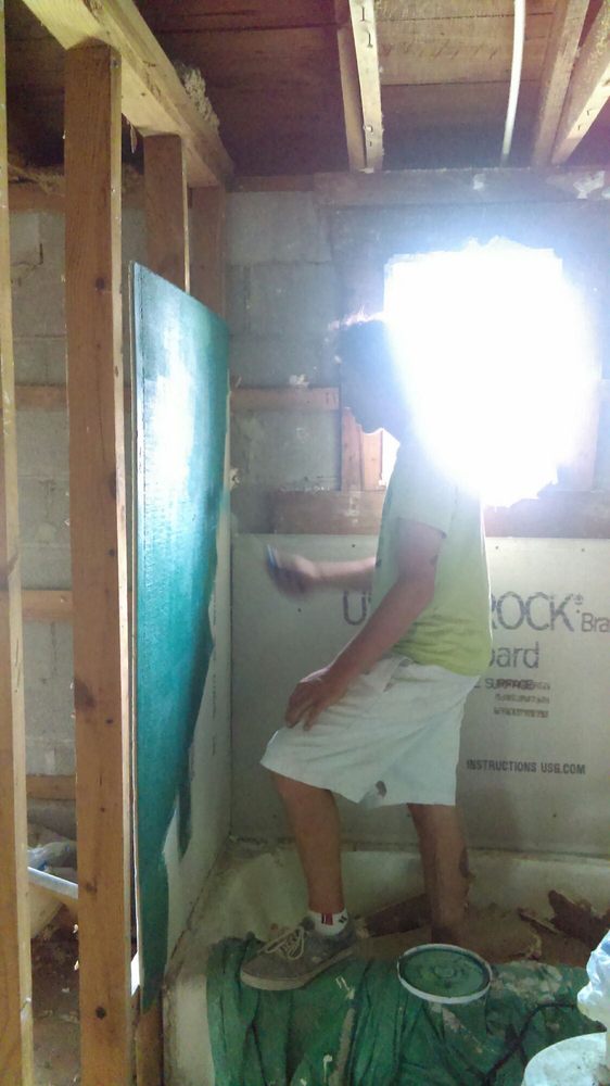 Slide of Guys & A Truck