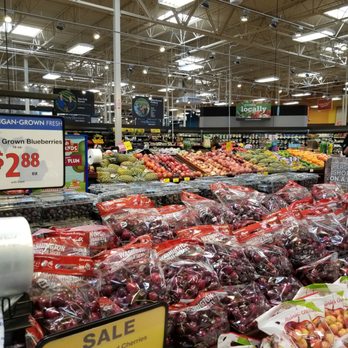 Kroger Marketplace - Large Produce Section - Grocery Near Me - White Lake, Michigan Kroger Marketplace - Large Produce Section - Grocery Near Me - White Lake, Michigan