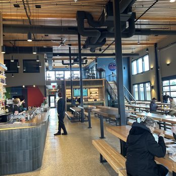 Vancouver Station Food Carts - Bar area - Bars Near Me - Vancouver, Washington