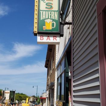 McGuire's Bar - a sign for tavern and bar - Bars Near Me - Milwaukee, Wisconsin McGuire's Bar - a sign for tavern and bar - Bars Near Me - Milwaukee, Wisconsin