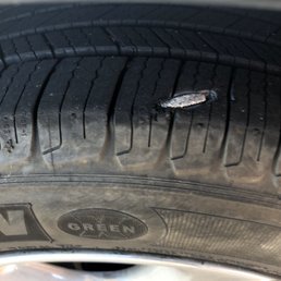 Screw on shoulder of tire