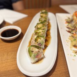 Ponzu Sushi Bar - Ponzu Roll