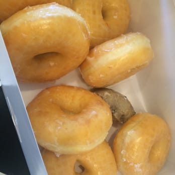 Pillow Donuts - Best doughnuts ever !! Better than Krispy Kreme - Donuts Near Me - Flowood, Mississippi