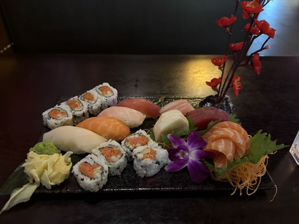 Fuji Japanese Steak House & Sushi Bar