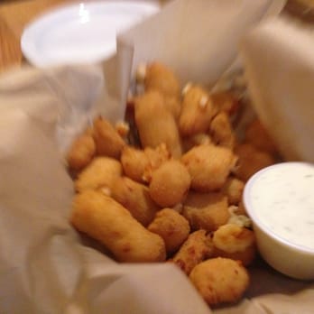 Boulders on Southern - HH Appetizer: Cheese Curds - American Near Me - Mesa, Arizona