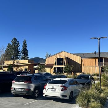 Hotel Marina Riviera - Hotels Near Me - Big Bear Lake, California Hotel Marina Riviera - Hotels Near Me - Big Bear Lake, California