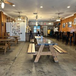 Shortway Brewing Company - Inside