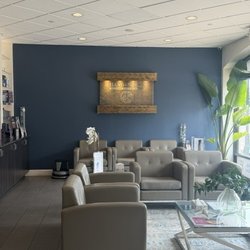 Hand & Stone Massage and Facial Spa