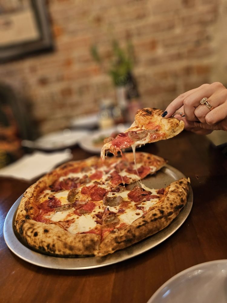 Social spots from Pie95 Pizza