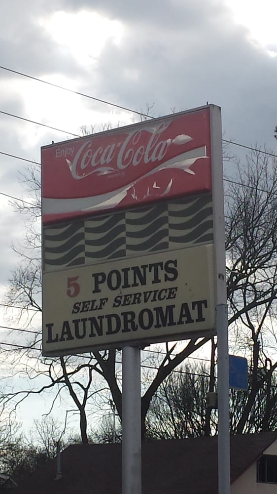 FIVE POINTS LAUNDROMAT Updated August 2024 12 Reviews 815 Wellman