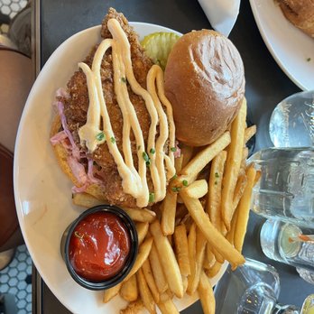 Mom's Kitchen & Bar - Fried Chicken Sandwich - Bars Near Me - Astoria, New York Mom's Kitchen & Bar - Fried Chicken Sandwich - Bars Near Me - Astoria, New York