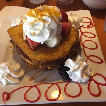 Berry Fresh Cafe - Captain Crunch French Toast - Breakfast & Brunch Near Me - Stuart, Florida