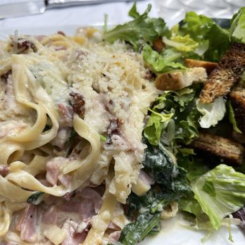 The 522 - Fettuccini Carbonara - Beer Bar Near Me - Woodinville, Washington The 522 - Fettuccini Carbonara - Beer Bar Near Me - Woodinville, Washington