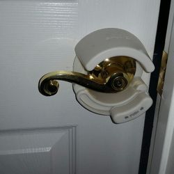 407Handyman - Safety level Lock installed