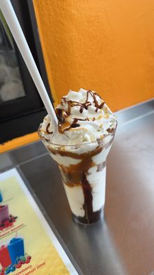 Bee Queen Dairy & Grill by null