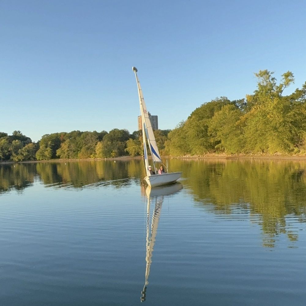 Jamaica Pond - Sailing in Jamaica pond - Parks Near Me - Jamaica Plain, Massachusetts Jamaica Pond - Sailing in Jamaica pond - Parks Near Me - Jamaica Plain, Massachusetts