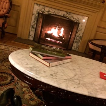 Main Street Manor - Cozyyyyy fireplace , nice to enjoy some wine & dessert - Bed & Breakfast Near Me - Flemington, New Jersey Main Street Manor - Cozyyyyy fireplace , nice to enjoy some wine & dessert - Bed & Breakfast Near Me - Flemington, New Jersey