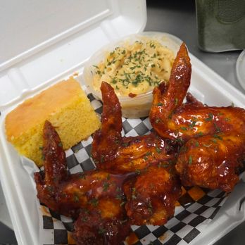 Burnett’s - Sweet and spicy wings - Soul Food Near Me - Pflugerville, Texas