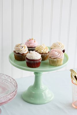 Petunia's Pies & Pastries by null