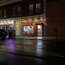 Sofrito Latin Cuisine - Close at 8 on Sunday