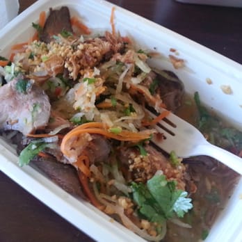 Saigon Restaurant - Papaya salad - Vietnamese Near Me - Tinley Park, Illinois Saigon Restaurant - Papaya salad - Vietnamese Near Me - Tinley Park, Illinois