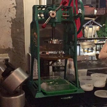 STIR - Shaved ice machine - Cocktail Bars Near Me - Chattanooga, Tennessee