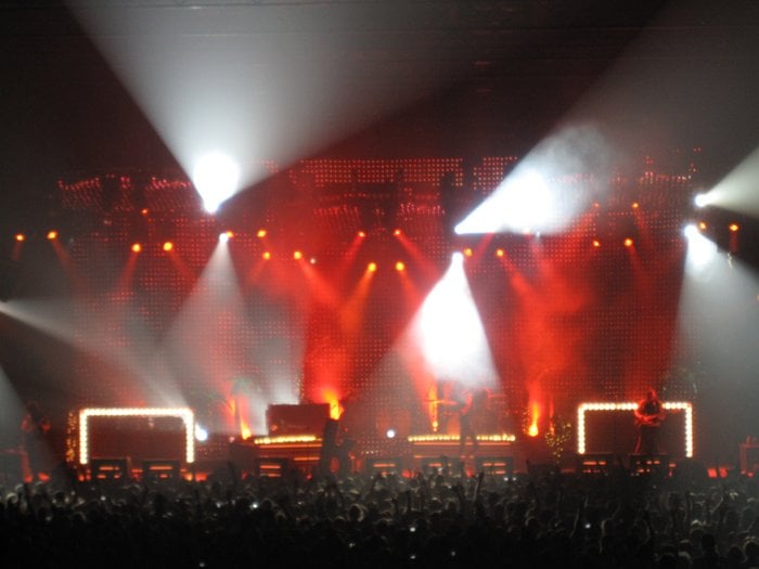 Slide of AL Roofing & RainGutters