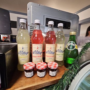 Cafe Genevieve - le Village sparkling drinks - Macarons Near Me - Virginia Beach, Virginia