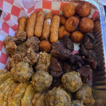 Casa Jayuya by Pope's - Charco Azul Sample Platter - Puerto Rican Near Me - Indianapolis, Indiana