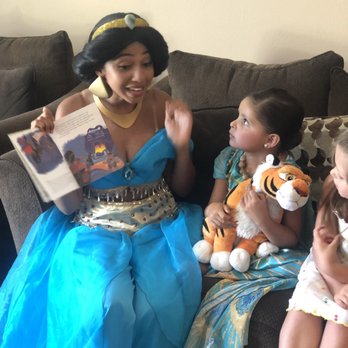 Princess Pro Impersonator - Face Painting Near Me Princess Pro Impersonator - Face Painting Near Me