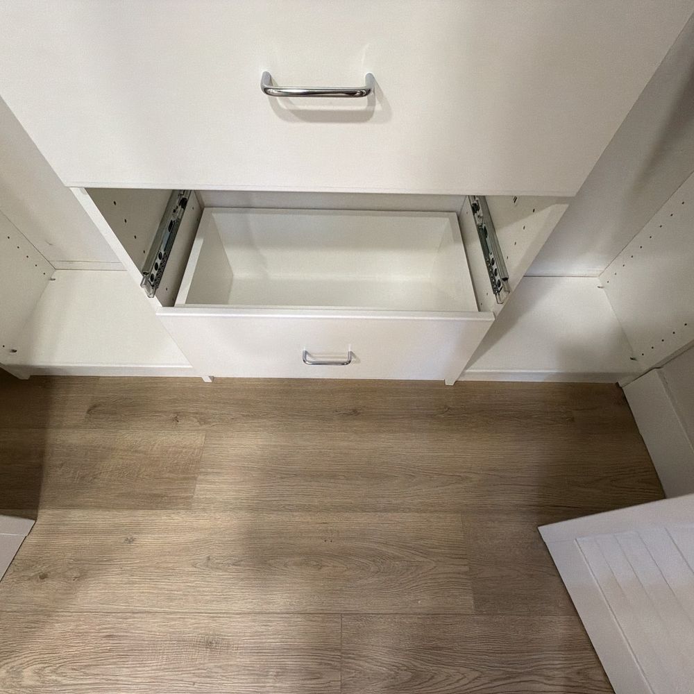 Missing drawer Missing drawer