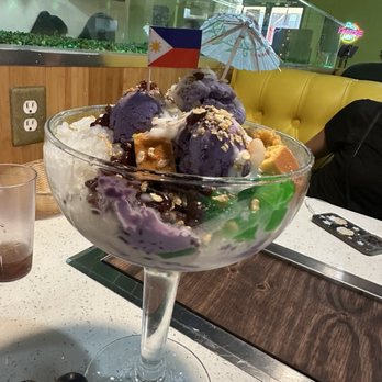 Tambayan Filipino - They recommended dessert, so we ordered the family size HaloHalo!, it was enough to fill 4 cups!! - Food Trucks Near Me - Phoenix, Arizona