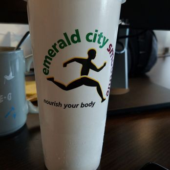 Emerald City Smoothie - Juice Bars & Smoothies Near Me - Seattle, Washington