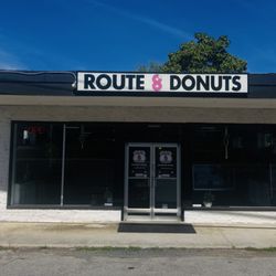 Route 8 Donuts