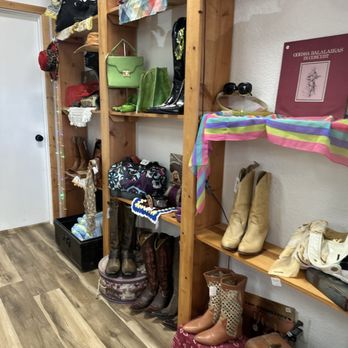 Urban Exchange - Thrift Stores Near Me - Temecula, California