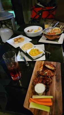 Zelda’s 750 West by null