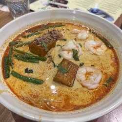 Laksa King Kitchen - King prawn Laksa