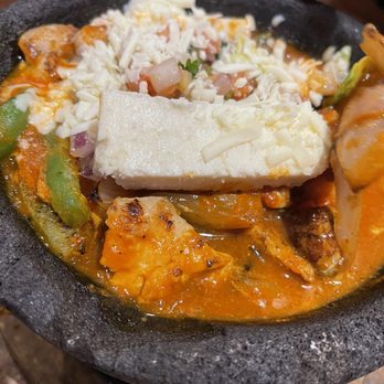 El Sazón Bar & Grill - Lava Salsa Avocado Molcajete Special Dinner - Mexican Near Me - Savannah, Georgia El Sazón Bar & Grill - Lava Salsa Avocado Molcajete Special Dinner - Mexican Near Me - Savannah, Georgia