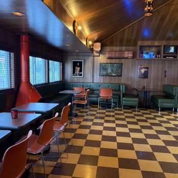 The Dive Motel - Hotels Near Me - Nashville, Tennessee The Dive Motel - Hotels Near Me - Nashville, Tennessee