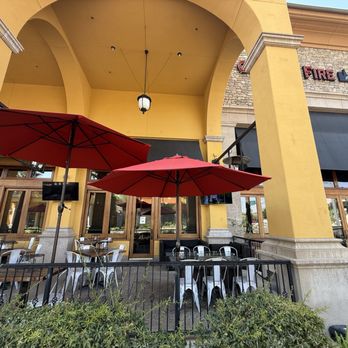Chicago Fire - Folsom - Patio - Pizza Near Me - Folsom, California