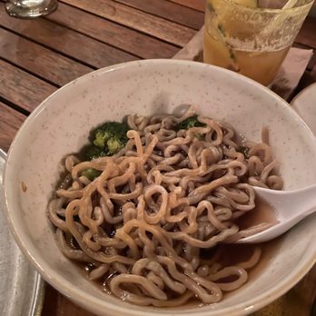 Monkeypod Kitchen by Merriman - New American Near Me - Kihei, Hawaii