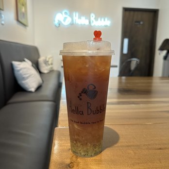 Hella Bubble - Strawberry Kiwi black tea with Aloe Vera - Bubble Tea Near Me - Houston, Texas Hella Bubble - Strawberry Kiwi black tea with Aloe Vera - Bubble Tea Near Me - Houston, Texas