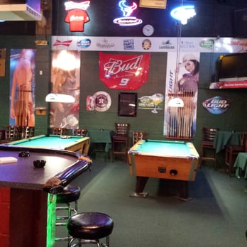 Sam & Dave's - a pool table and a bar - Karaoke Near Me - La Porte, Texas Sam & Dave's - a pool table and a bar - Karaoke Near Me - La Porte, Texas