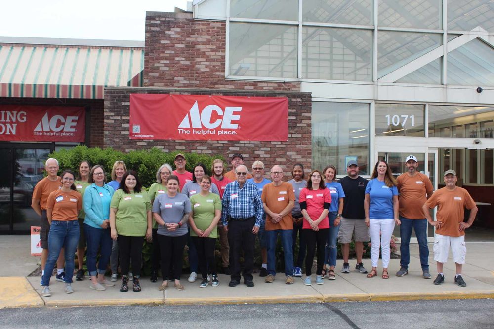 RIVERS ACE HARDWARE GRAND HAVEN Updated September 2024 1071 S