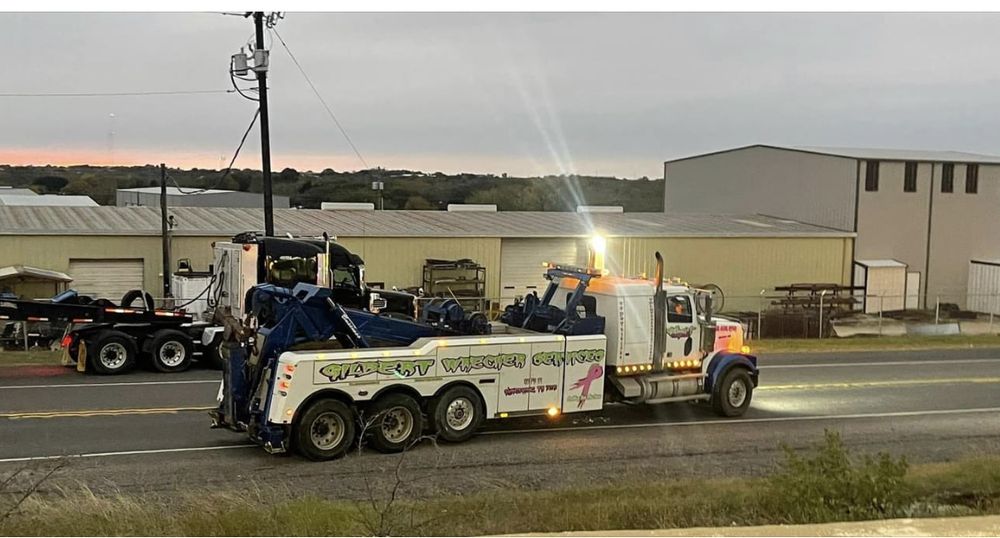 GILBERT WRECKER SERVICE Updated May 2024 345 Fm 371, Gainesville