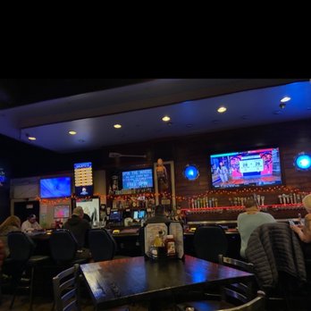 Flowing Tide Pub 1 - Bar area - Sports Bars Near Me - Reno, Nevada Flowing Tide Pub 1 - Bar area - Sports Bars Near Me - Reno, Nevada