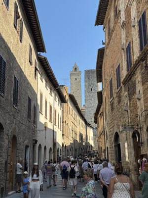 San Gimignano by null