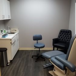 AZNO Foot and Ankle Specialist - EXAM Room