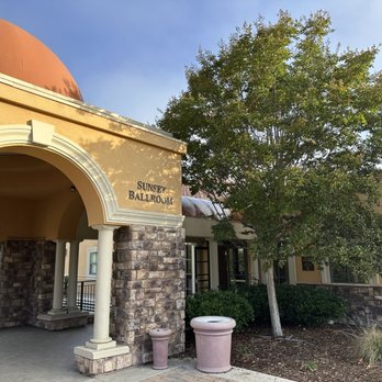 Los Robles Greens - Golf Near Me - Thousand Oaks, California